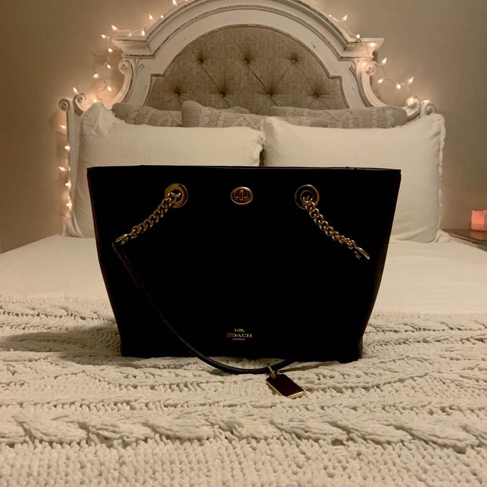 Coach Shoulder Bag